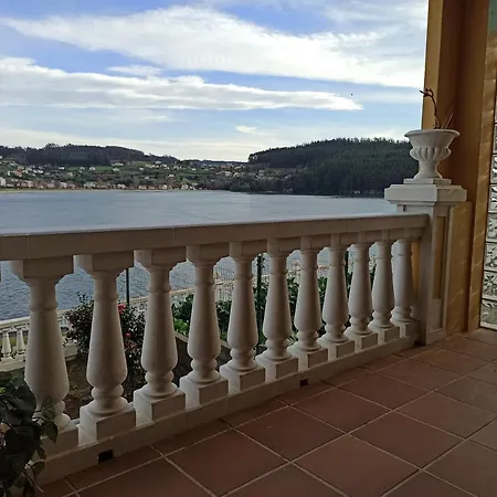 Vivienda Con Finca Y Vistas Al Mar