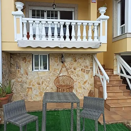 Vivienda Con Finca Y Vistas Al Mar